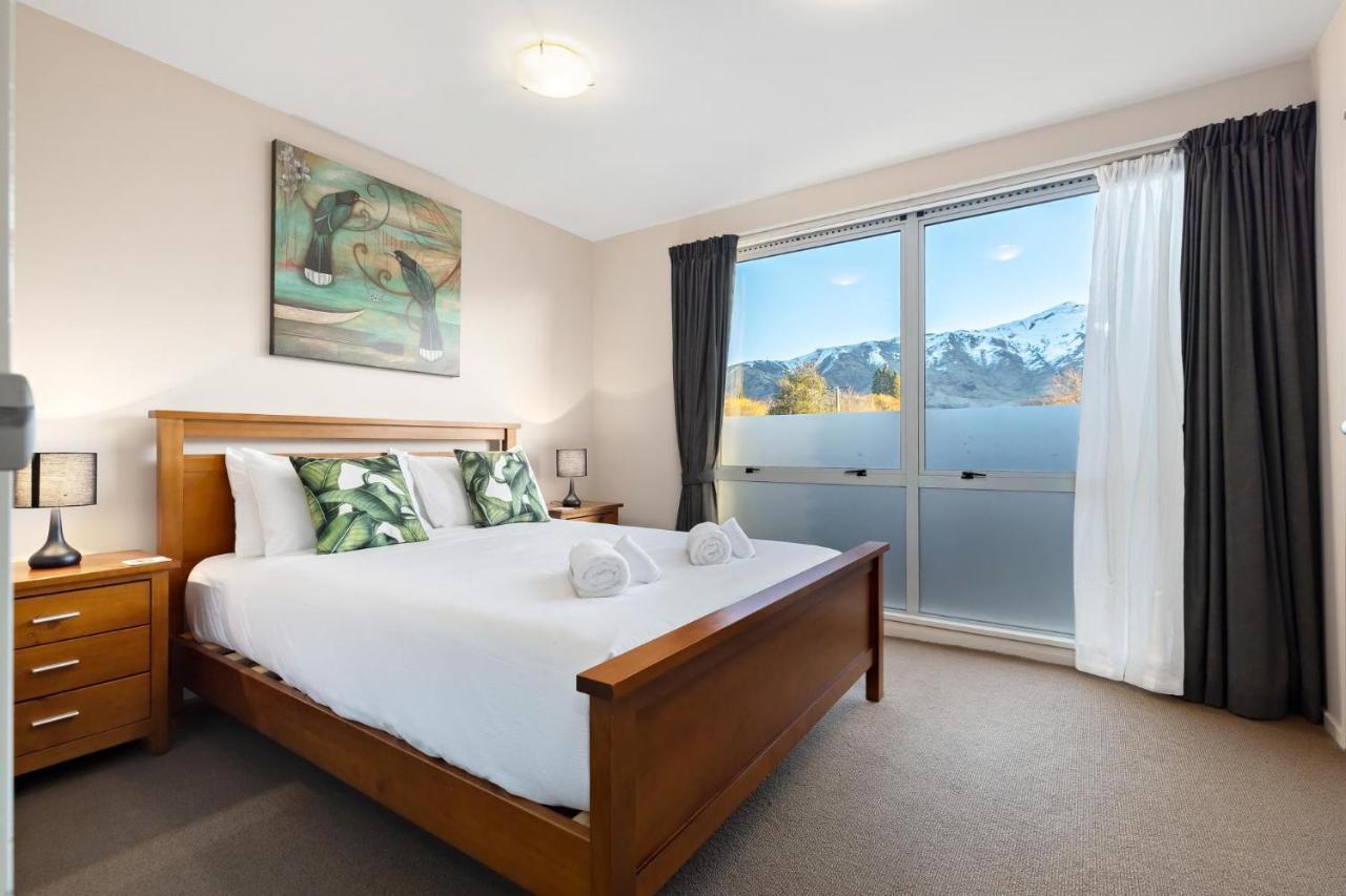 Central Wanaka Villa Экстерьер фото
